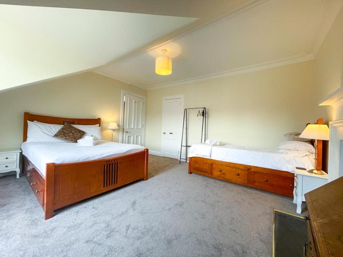 Remarkable 5Br Townhouse With Garden, Sleeps 12 Edinburgh Dış mekan fotoğraf